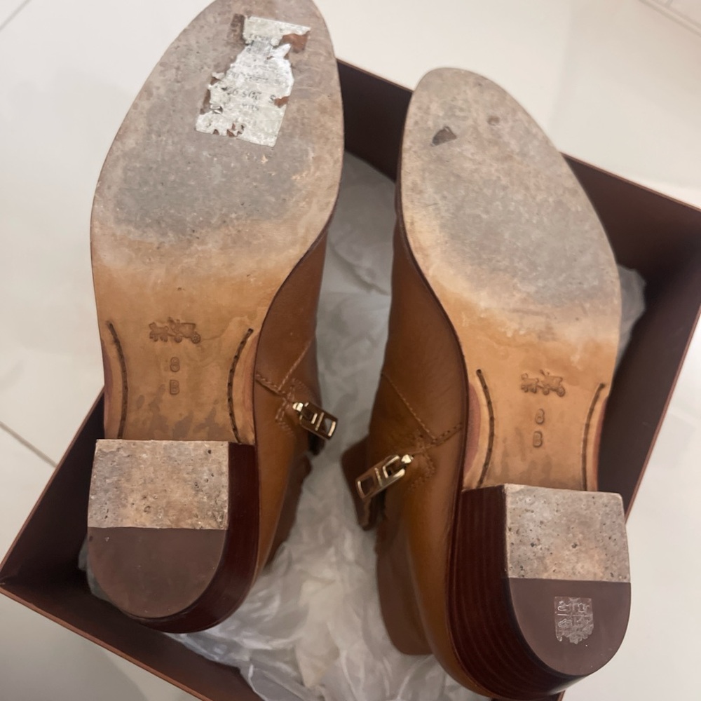 Coach tan boots - Picture 5 of 6